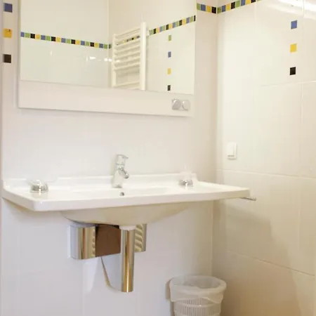 アパート Raiffeisenhof エーレンハウゼン