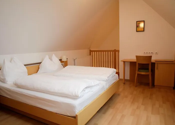 شقة Raiffeisenhof إيهرينهاوزين